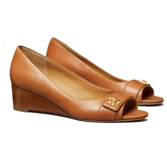 Tory Burch Tan Wedge Shoes - Picture 1 of 12